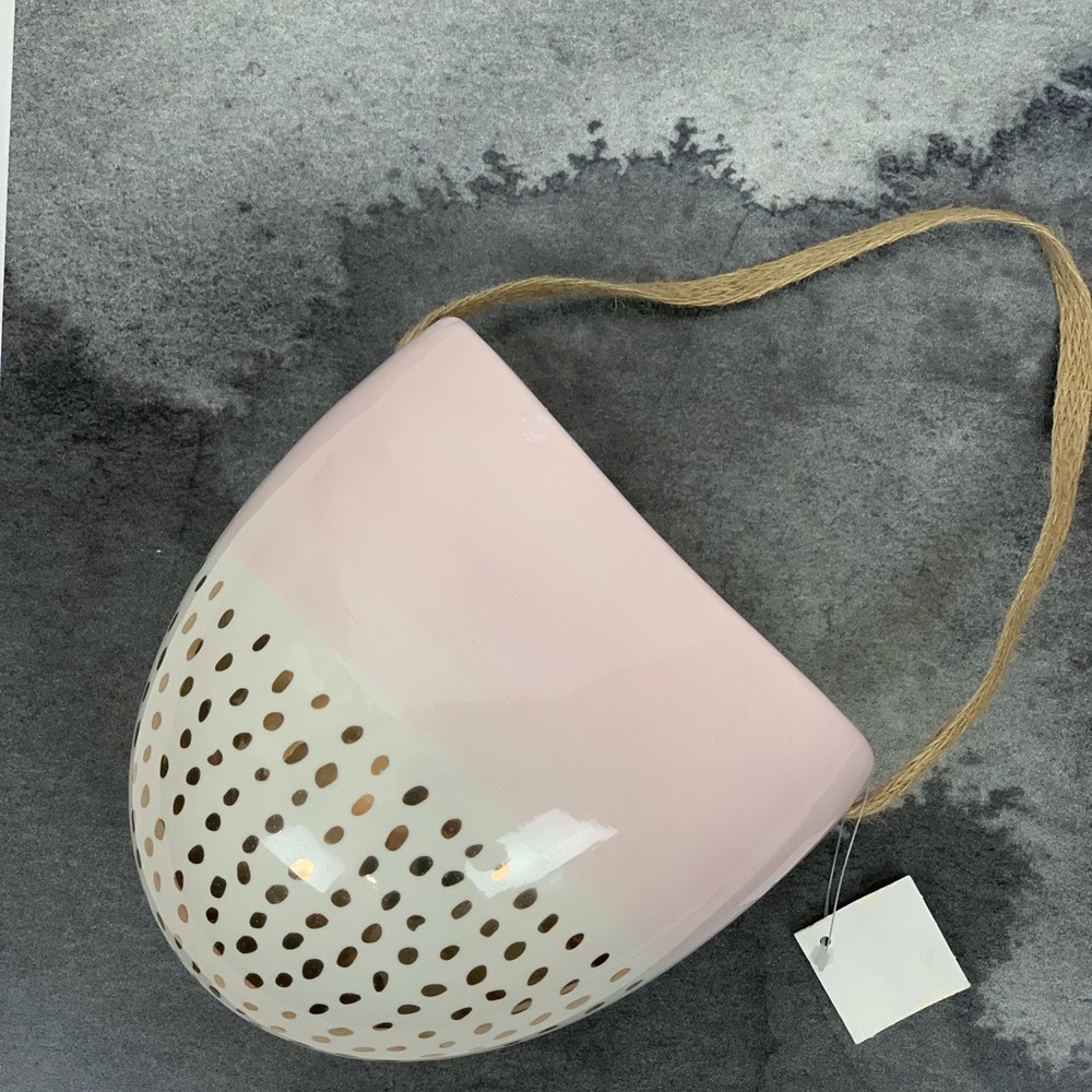 Pink white gold hanging wall planter